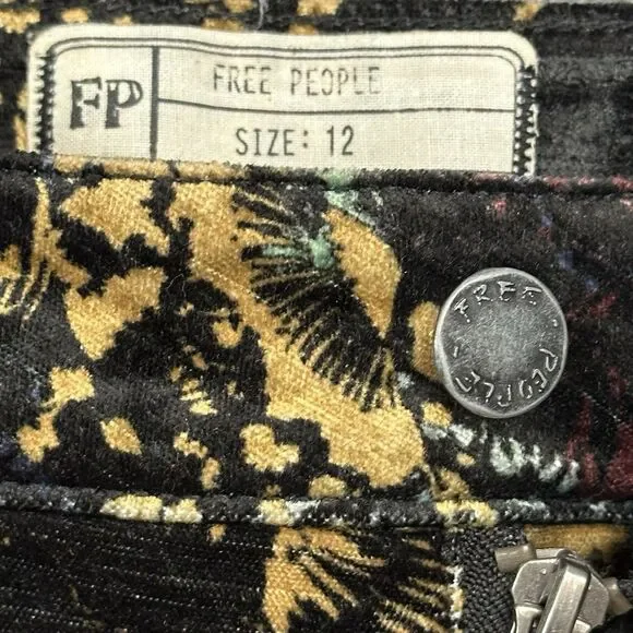 Free People Velvet Skinny Pant 12 Black Floral Print Retro Zip Pockets Mid Rise - Picture 4 of 14